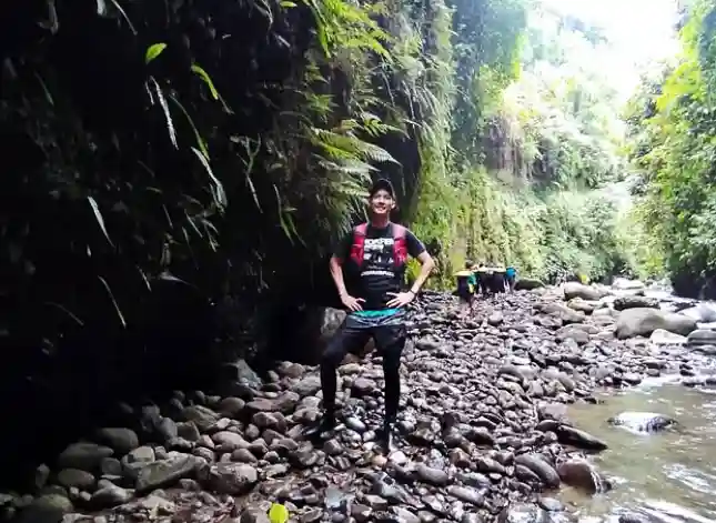 Tren Wisata Alam di Lampung Meningkat Jurusan D3 Perjalanan Wisata Polinela Siapkan SDM Berkualitas - Enggar Dwi Cahyo.webp